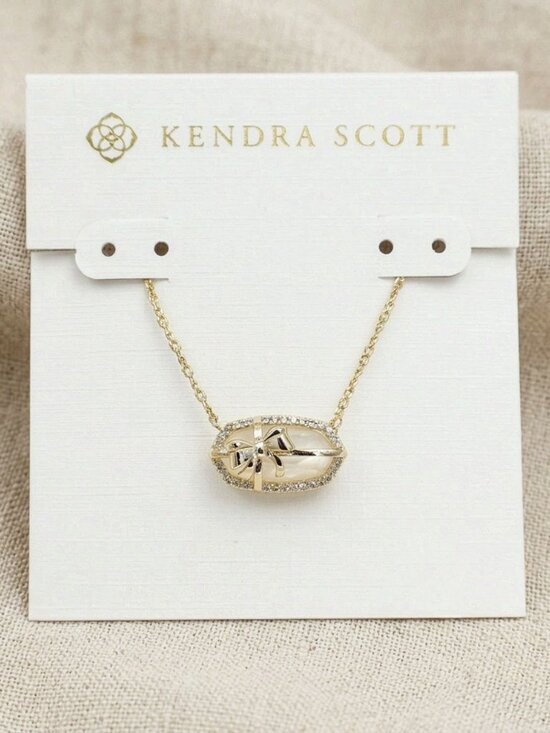 Kendra Scott Jewelry - Elisa Bow Gold Ivory Short Necklace by Kendra Scott